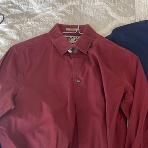 2 men’s Express Dress Shirts